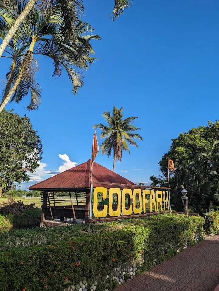Pantropi-Coco Farm 호텔 Calapan 외부 사진